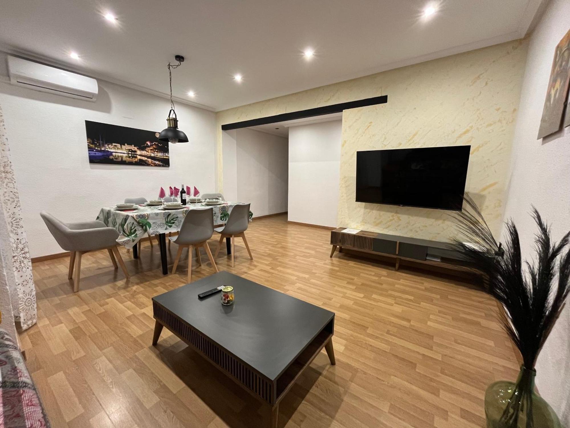 Marqplace Beach Free Parking And Ac 알리칸테 외부 사진